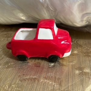 Fire truck flower small pot